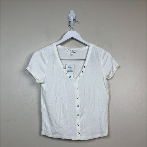 Hippie Rose Juniors Snap-Front Short Sleeve Henley T-Shirt Top Ivory XL, $24 NWT - Picture 2 of 3